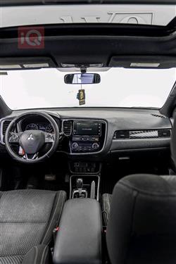 میتسوبیشی ئاوتلاندەر